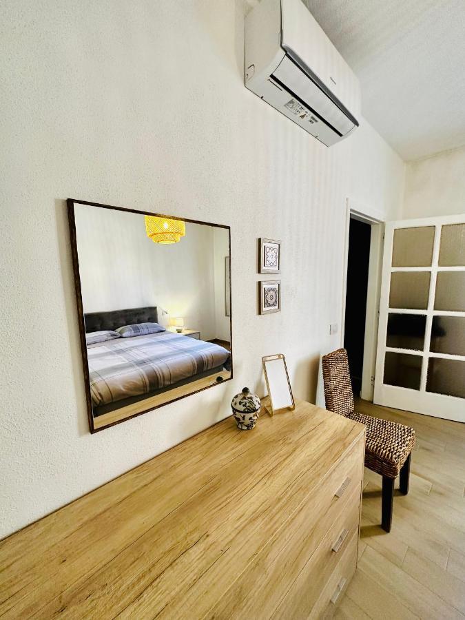 The Beatles Apartment Ольбія Екстер'єр фото