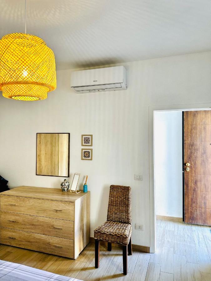 The Beatles Apartment Ольбія Екстер'єр фото