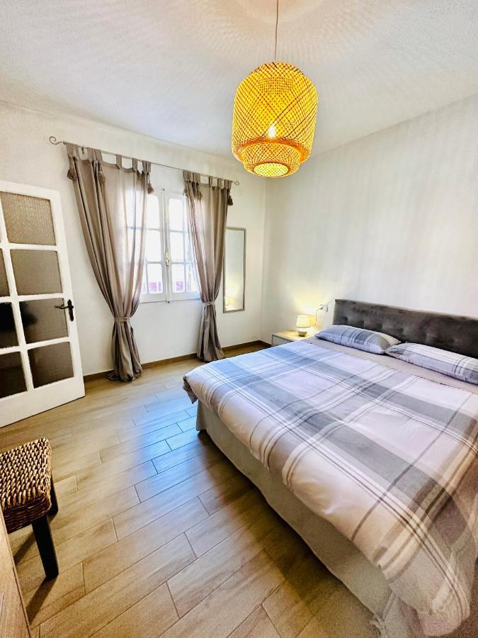 The Beatles Apartment Ольбія Екстер'єр фото